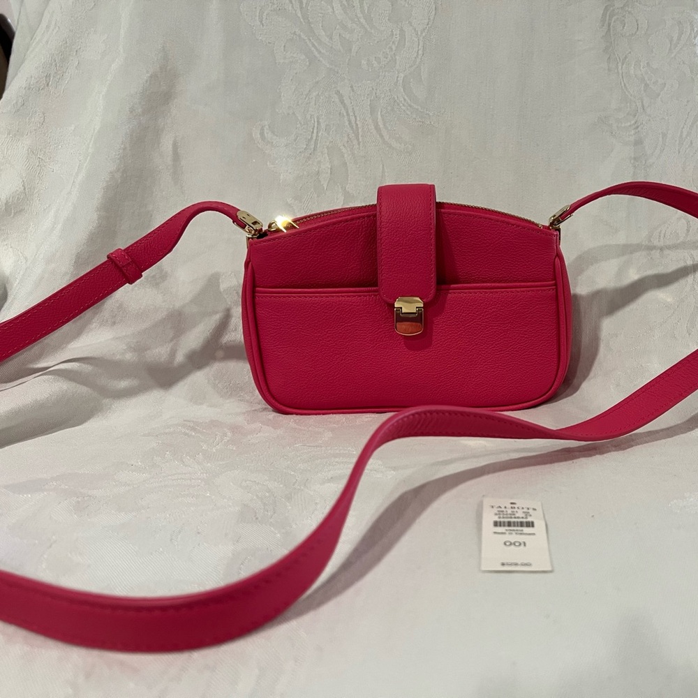 Talbots bright pink leather shoulder bag. Inside zipper pocket, gold hardware